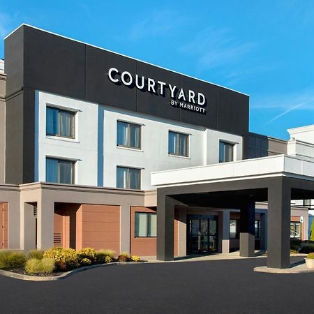 Courtyard Newburgh Stewart Airport Hotel Luaran gambar