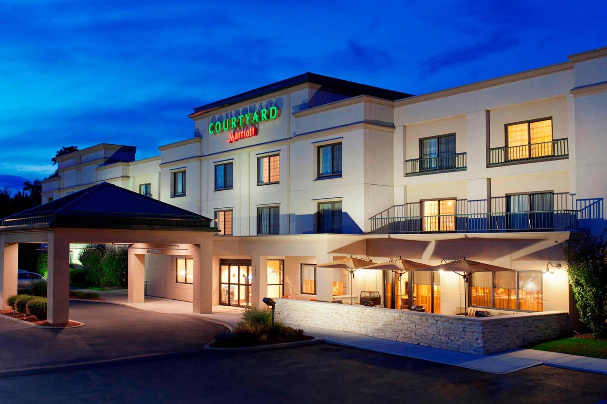 Courtyard Newburgh Stewart Airport Hotel Luaran gambar